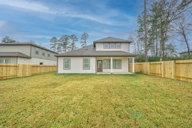 $3,300 | 14257 Lake Lodge Drive, Conroe, TX 77384