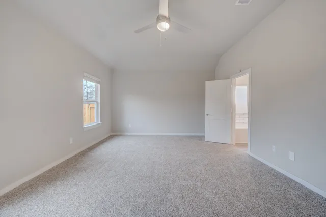 $3,300 | 14257 Lake Lodge Drive, Conroe, TX 77384