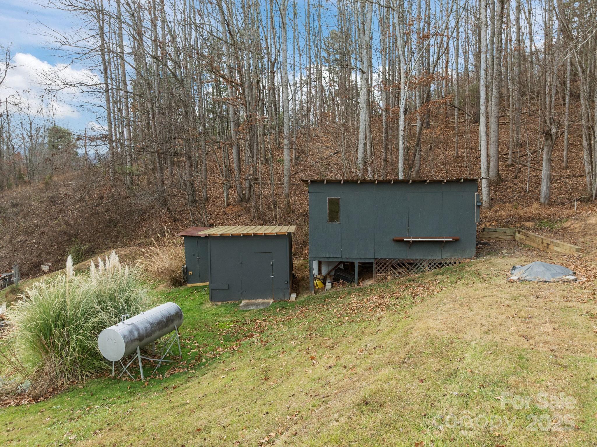 731 Don Felmet Road Marshall, NC 28753 - Photo 20 of 23 a outdoor space with garden view