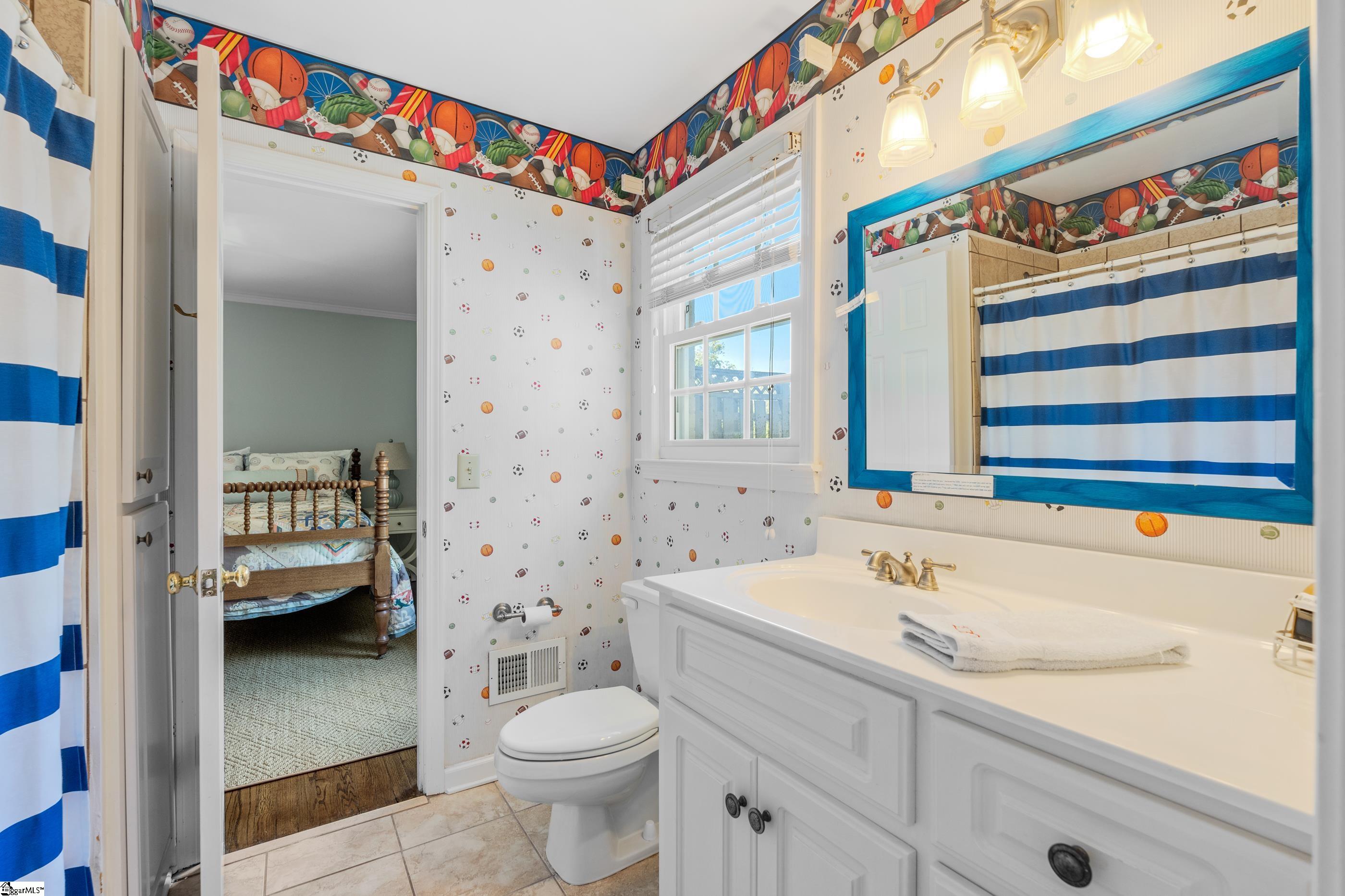 810 Wembley Road Greenville, SC 29607 - Photo 18 of 41