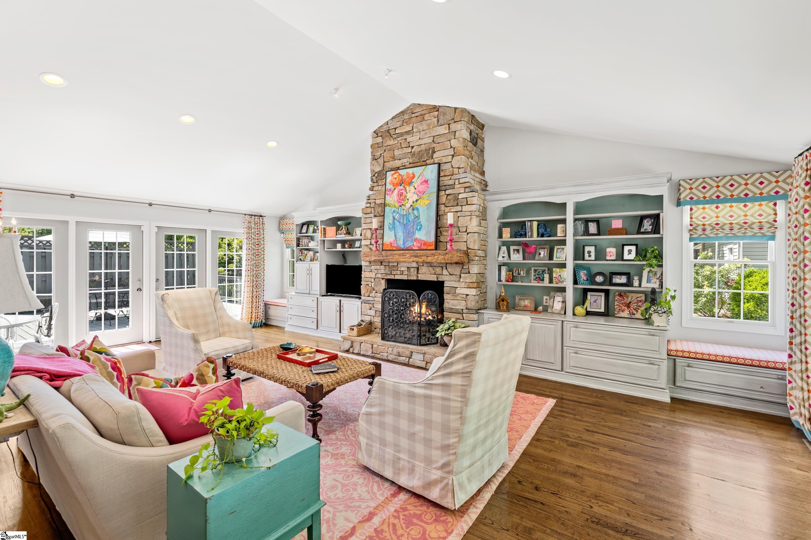810 Wembley Road Greenville, SC 29607 - Photo 28 of 41