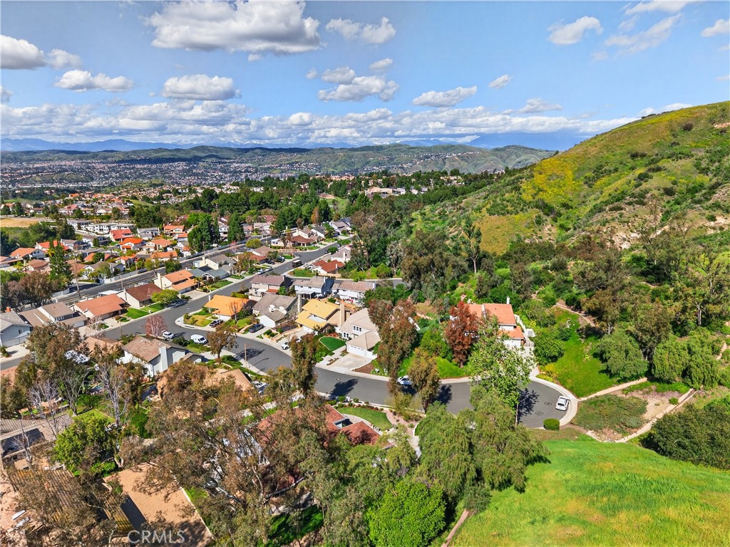 1070 South Road Runner Road Anaheim, CA 92807 - Photo 60 of 70
