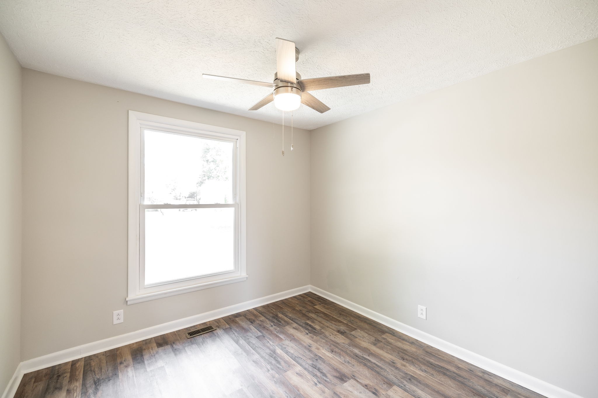 811 Perry Drive Springfield, TN 37172 - Photo 21 of 42 Gallery Image 21