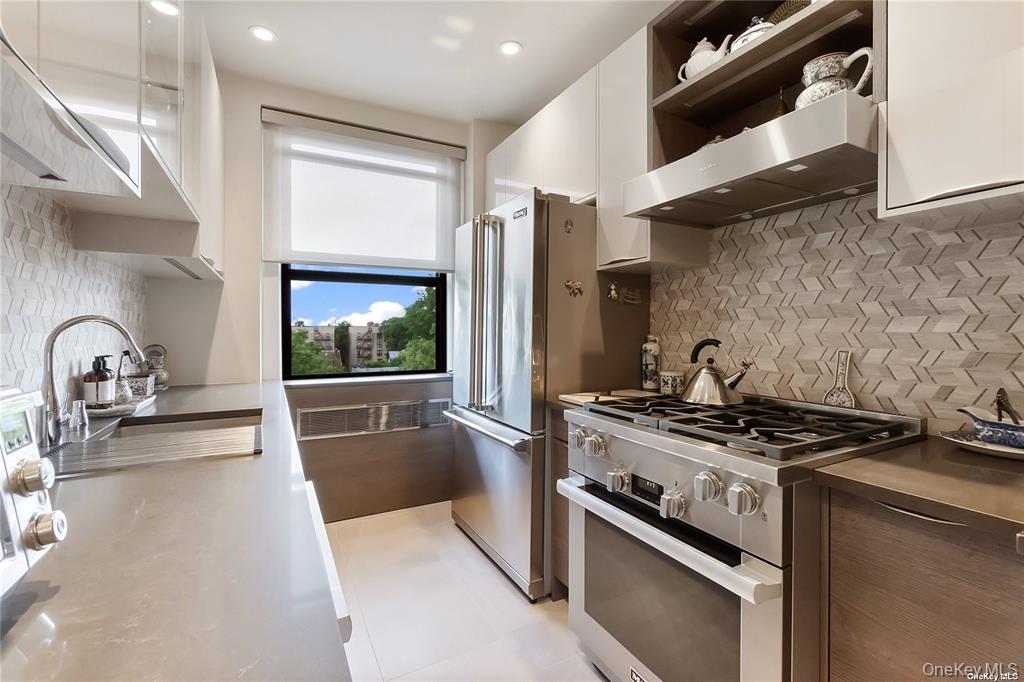 84-51 Beverly Road, Unit 6R Queens, NY 11415 - Photo 9 of 31