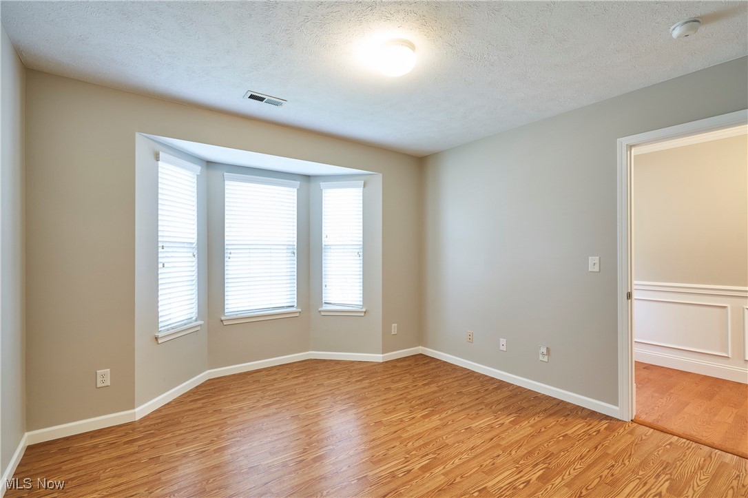 736 Rivers Edge Lane Painesville, OH 44077 - Photo 7 of 28 Gallery Image 7