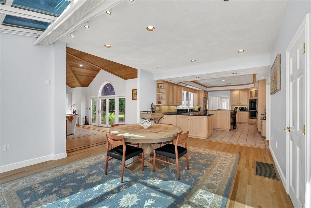 784 Strawberry Hill Road Concord, MA 01742 - Photo 28 of 41
