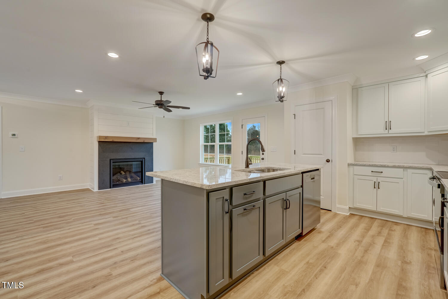 862 Strawberry Road Reidsville, NC 27320 - Photo 17 of 36 862 Strawberry Rd Reidsville-large-017-0