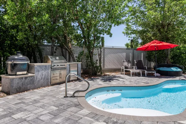 $1,899,000 | 101 Avenue D Marathon, Marathon, FL 33050