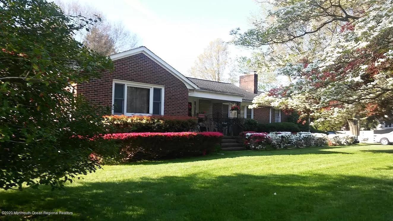 16 Crine Road Colts Neck, NJ 07722 - Photo 1 of 24 Front