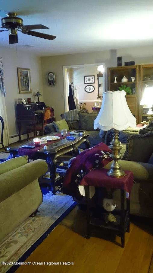 16 Crine Road Colts Neck, NJ 07722 - Photo 16 of 24 Family room
