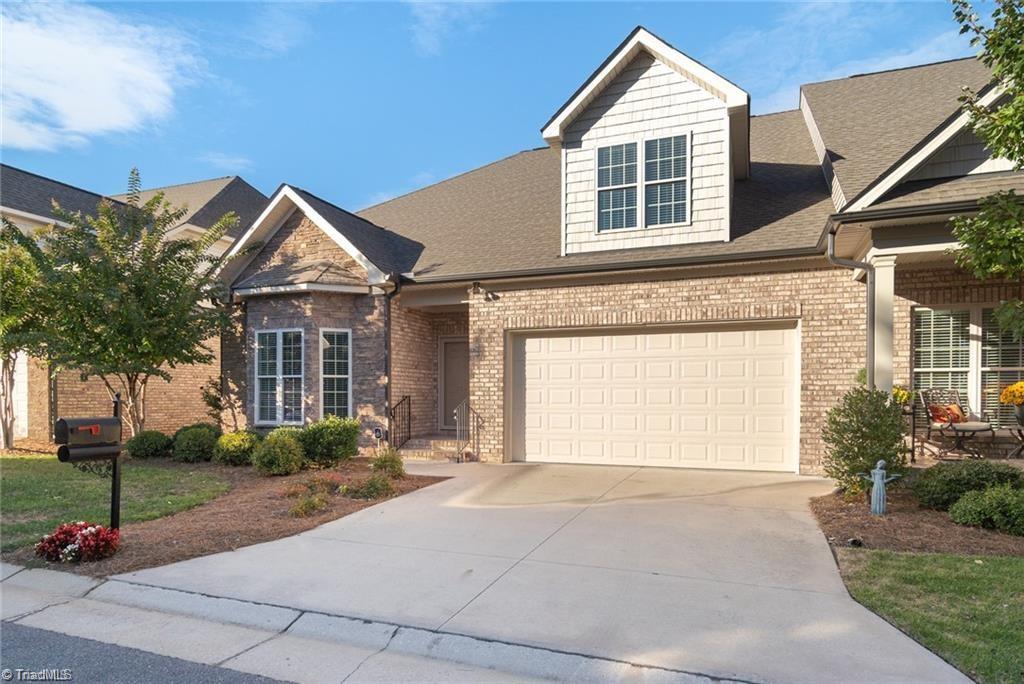 204 Jordan Ridge Way Jamestown, NC 27282 - Photo 2 of 20