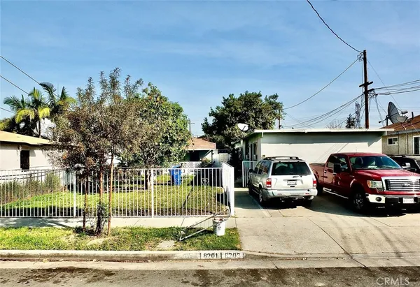 $900,000 | 8203 2nd Street, Paramount, CA 90723