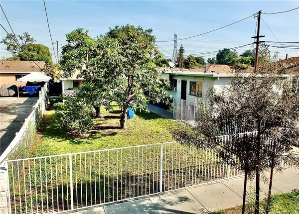$900,000 | 8203 2nd Street, Paramount, CA 90723