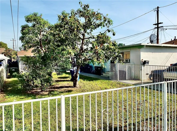 $900,000 | 8203 2nd Street, Paramount, CA 90723