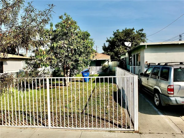 $900,000 | 8203 2nd Street, Paramount, CA 90723