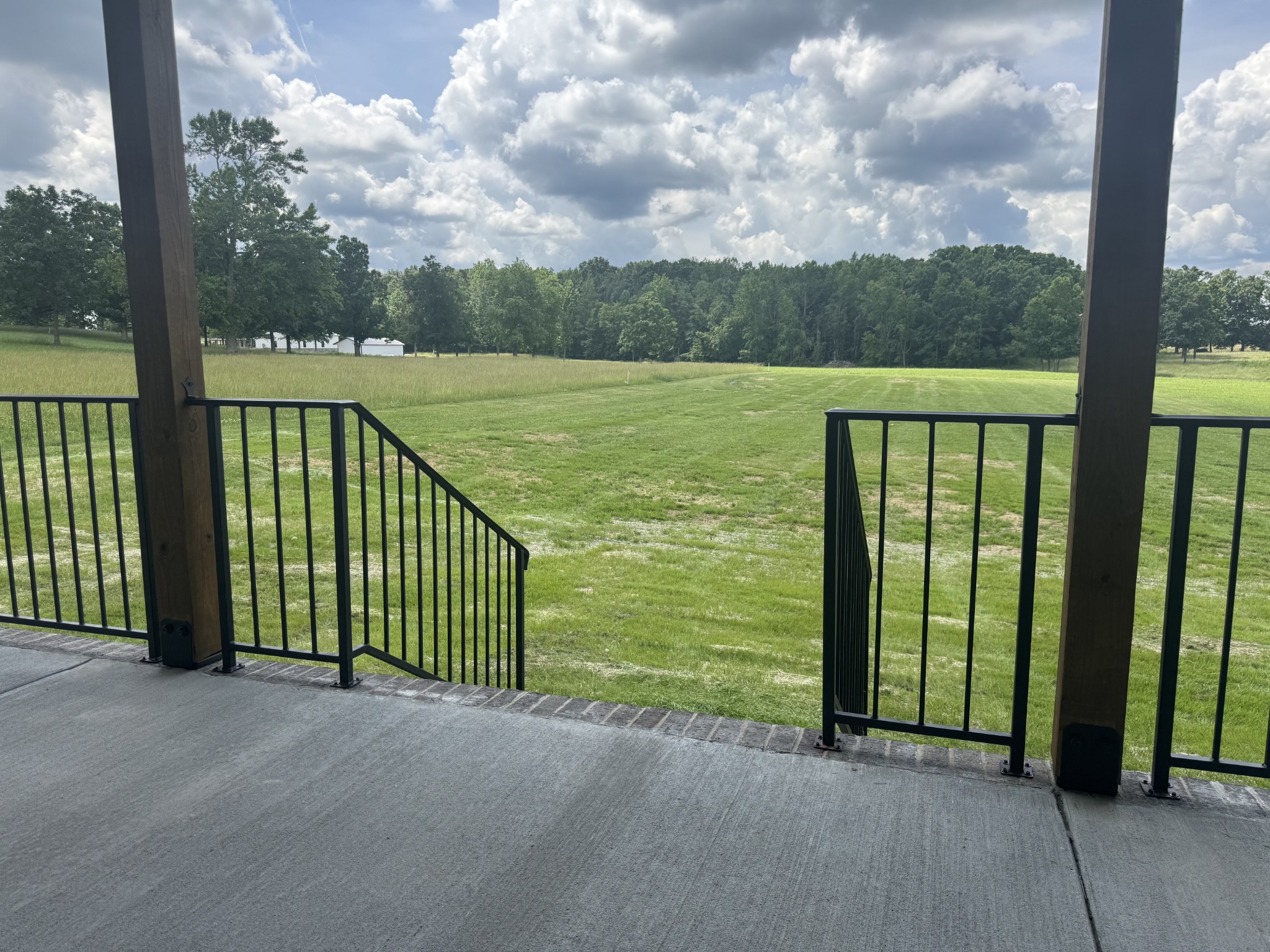 2672 Coleytown Road Lafayette, TN 37083 - Photo 3 of 42