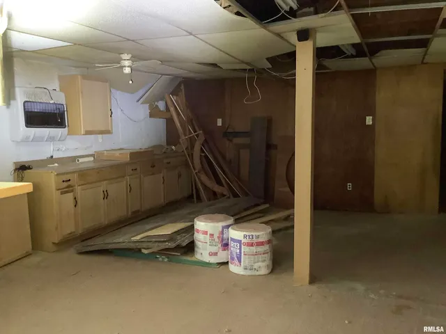 $64,900 | 1672 Mt Zion Road, Jacksonville, IL 62650