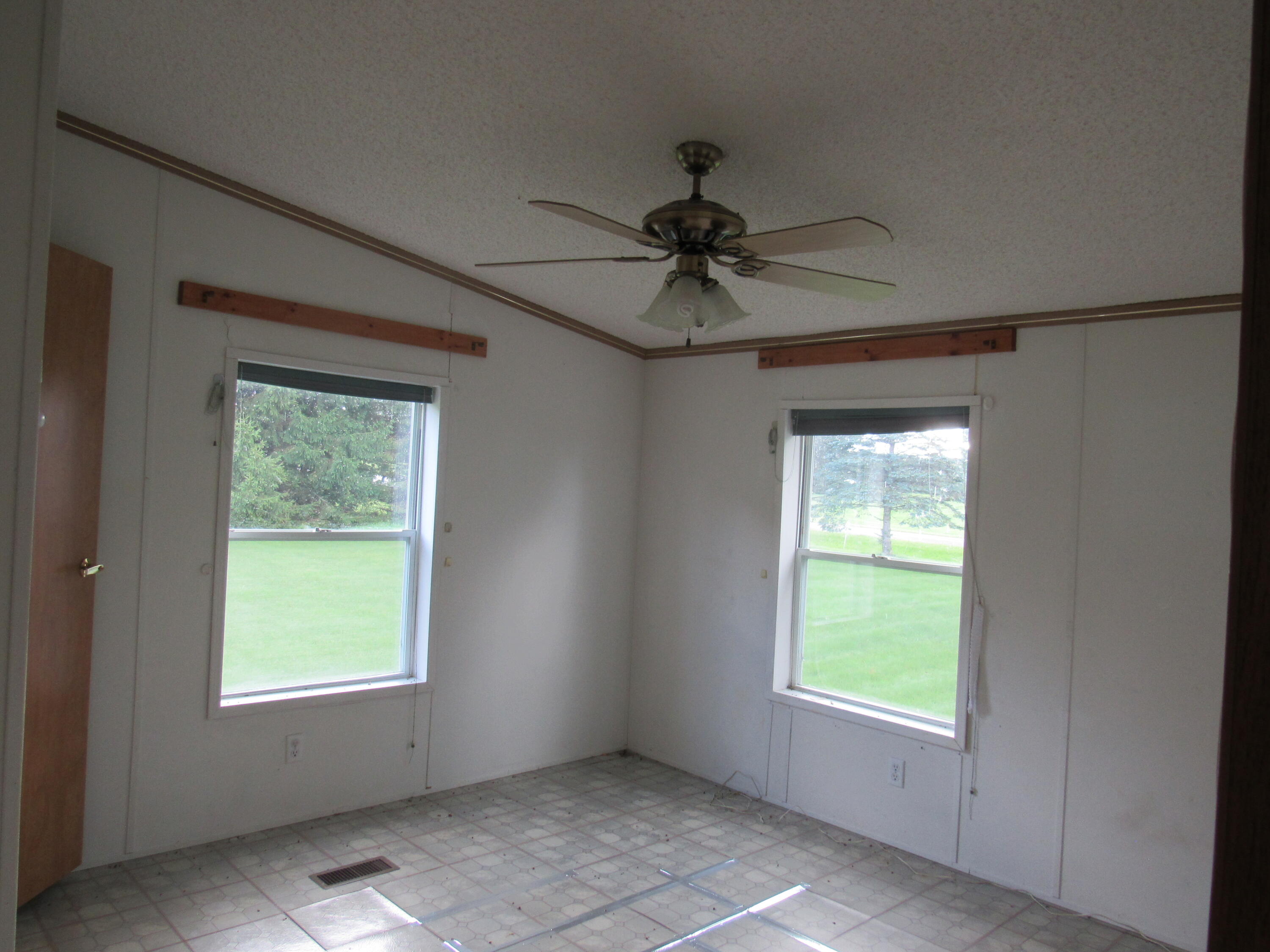 88 Lyons Road Plattsburgh, NY 12901 - Photo 25 of 39 Gallery Image 25