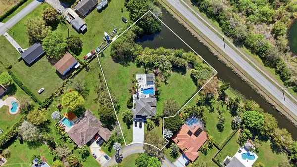 $2,399,000 | 3541 Carlton Lane, Davie, FL 33330