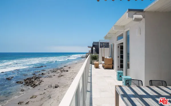 $7,350,000 | 24216 Malibu Road, Malibu, CA 90265