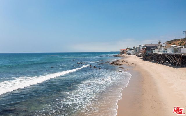 $7,350,000 | 24216 Malibu Road, Malibu, CA 90265