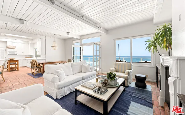 $7,350,000 | 24216 Malibu Road, Malibu, CA 90265