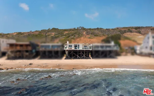 $7,350,000 | 24216 Malibu Road, Malibu, CA 90265