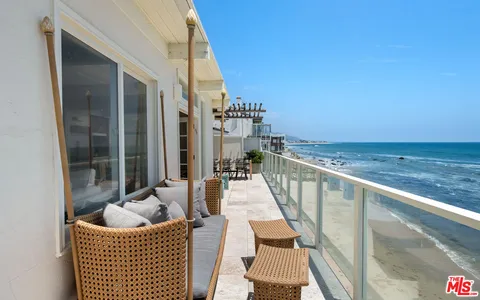 $7,350,000 | 24216 Malibu Road, Malibu, CA 90265
