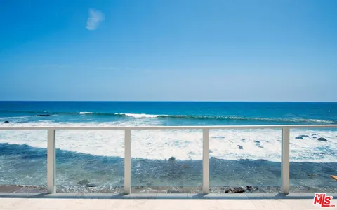 $7,350,000 | 24216 Malibu Road, Malibu, CA 90265