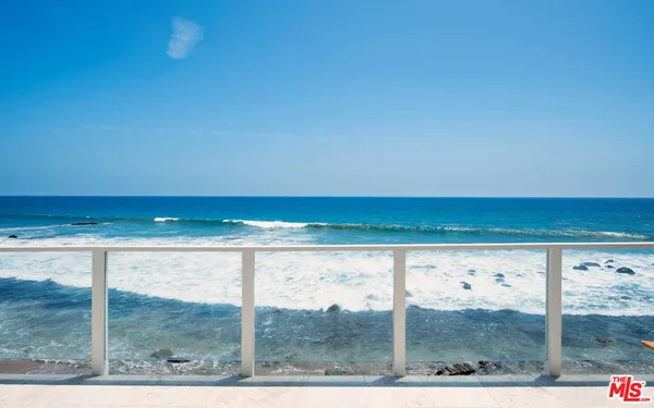 $7,350,000 | 24216 Malibu Road, Malibu, CA 90265