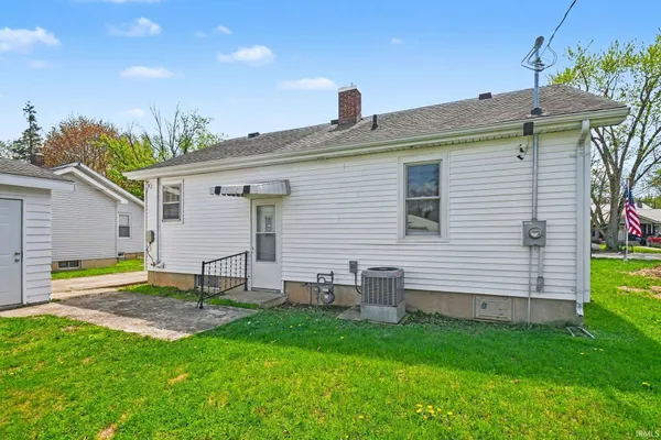 $159,900 | 938 Jackson Boulevard, Rochester, IN 46975
