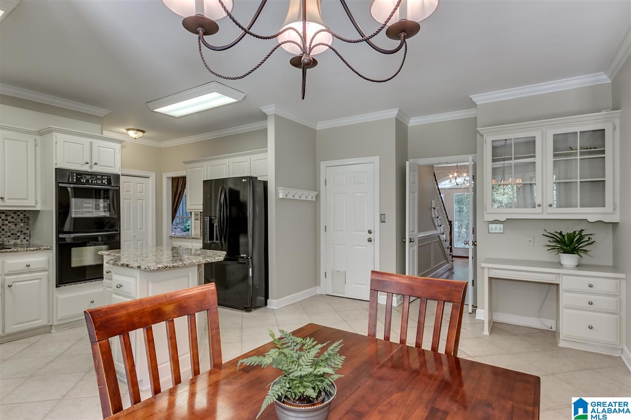 711 Zelda Place Birmingham, AL 35209 - Photo 11 of 41