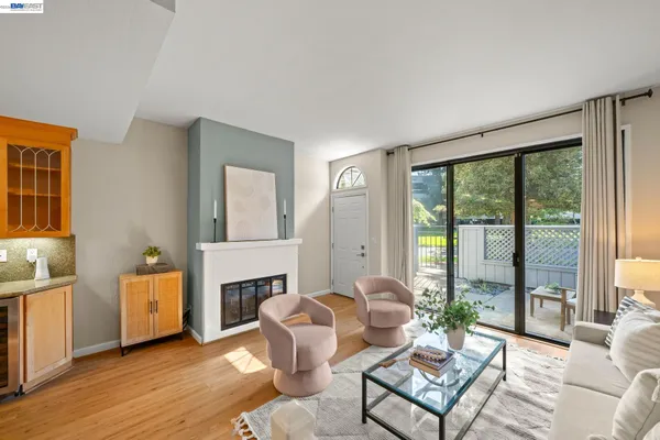 $615,000 | 305 Rock Creek Way, Pleasant Hill, CA 94523