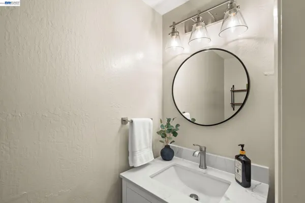 $615,000 | 305 Rock Creek Way, Pleasant Hill, CA 94523