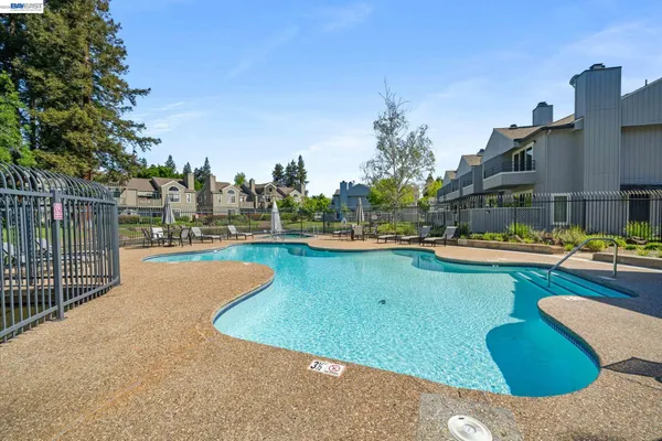 $615,000 | 305 Rock Creek Way, Pleasant Hill, CA 94523