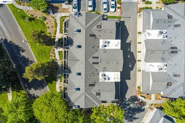 $615,000 | 305 Rock Creek Way, Pleasant Hill, CA 94523