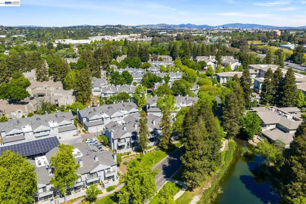 $615,000 | 305 Rock Creek Way, Pleasant Hill, CA 94523