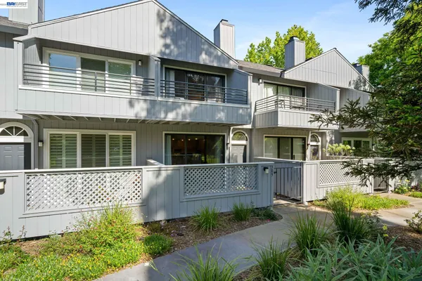 $615,000 | 305 Rock Creek Way, Pleasant Hill, CA 94523
