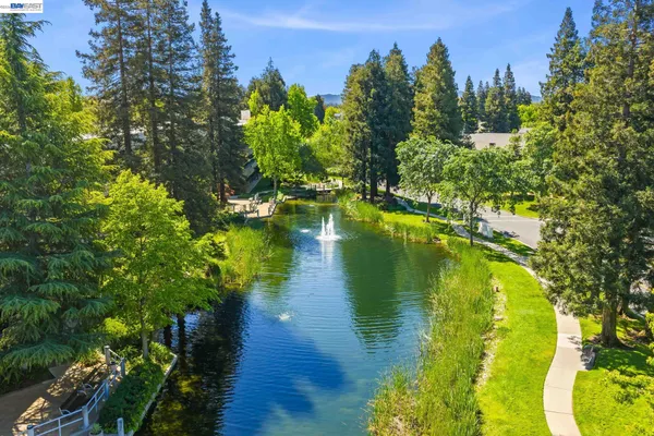 $615,000 | 305 Rock Creek Way, Pleasant Hill, CA 94523