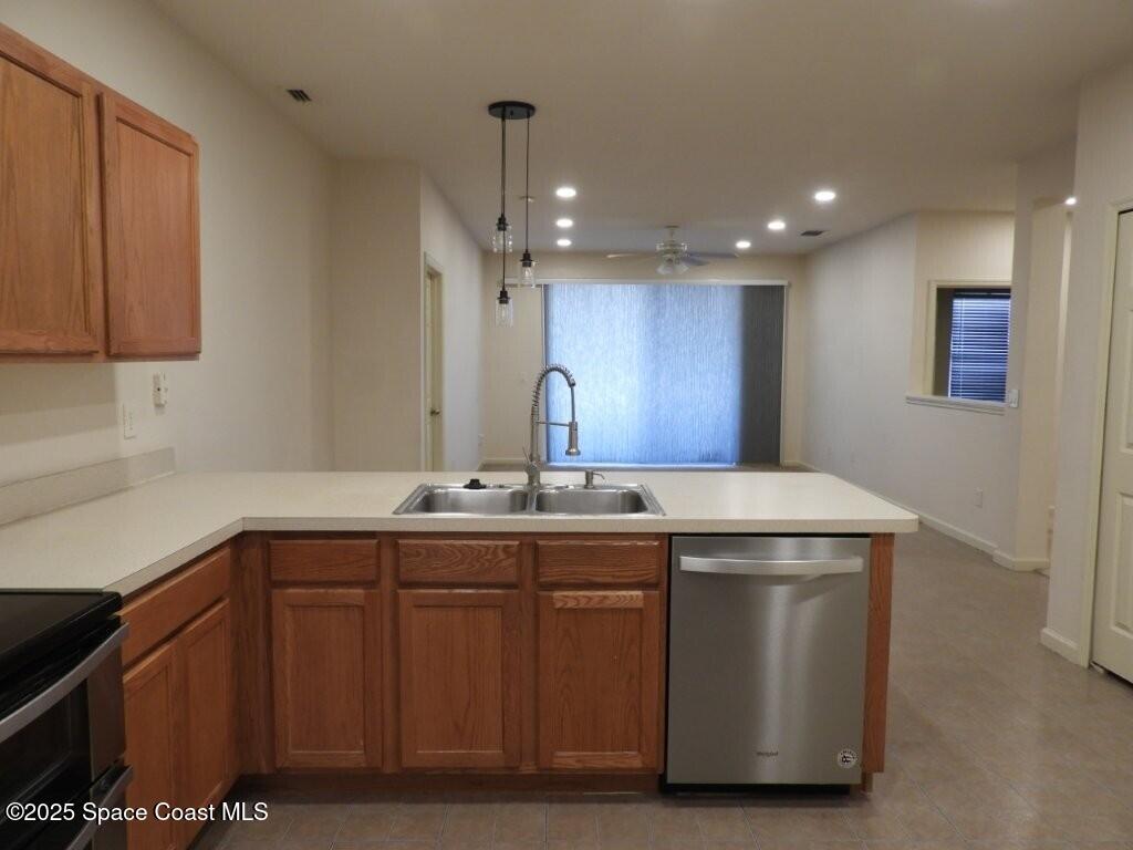 3587 Mt Carmel Lane Melbourne, FL 32901 - Photo 7 of 26 DSCN0638