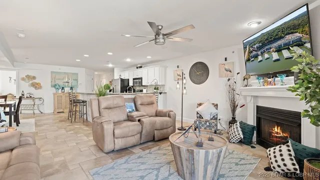 $312,000 | 364 Cedar Heights Drive, Unit 2D, Camdenton, MO 65020