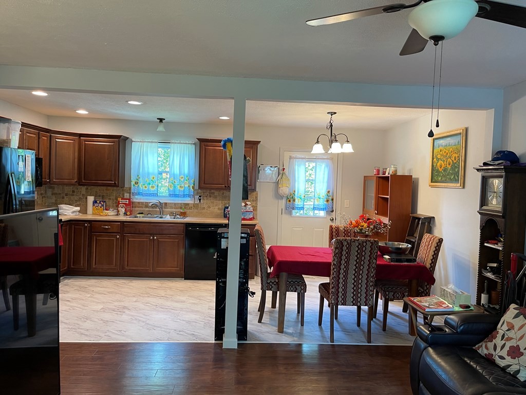 1201 Hedgeview Way Southwest Cleveland, TN 37311 - Photo 8 of 17 Gallery Image 8