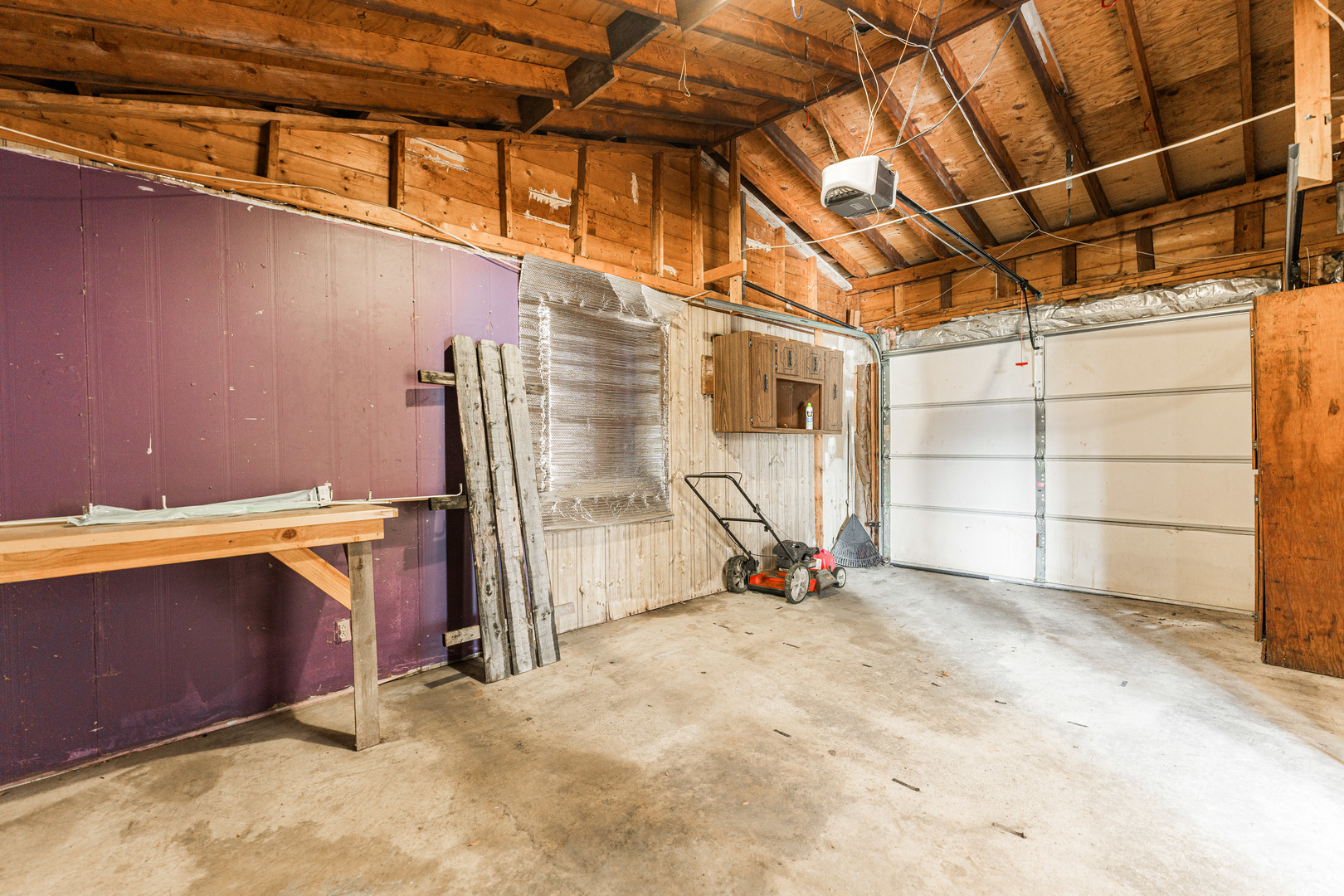 344 Grant Street Sycamore, IL 60178 - Photo 24 of 29 a view of a garage room