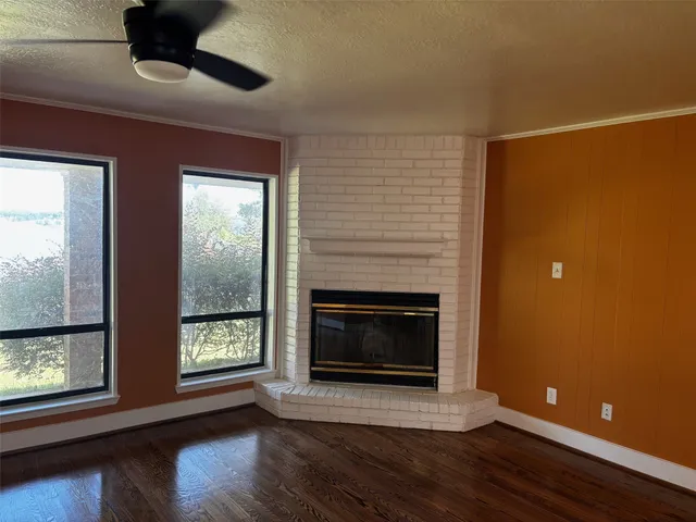 $2,900 | 377 Burke Street, Point Blank, TX 77364