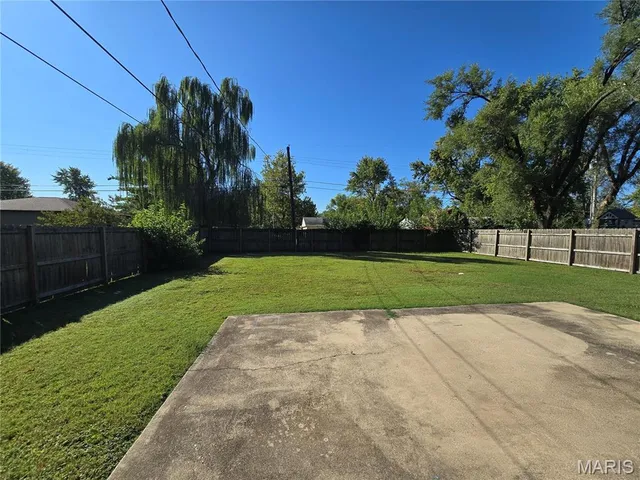 $129,900 | 2608 Angela Drive, Granite City, IL 62040