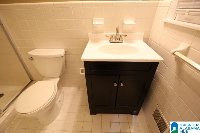 536 Ferndale Road Birmingham, AL 35235 - Photo 5 of 10