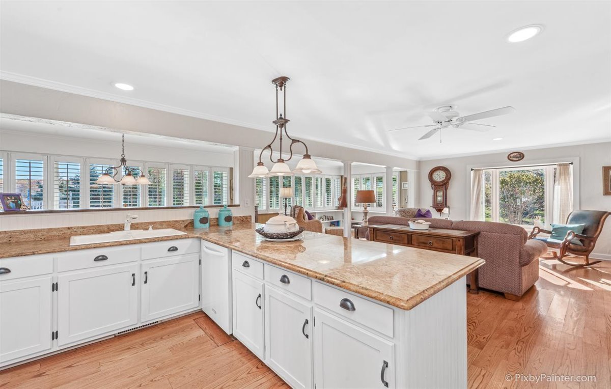 4N397 Old Quarry Road St. Charles, IL 60174 - Photo 18 of 49