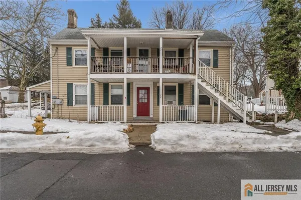$1,850 | 20 Willow Avenue, Bloomsbury, NJ 08804