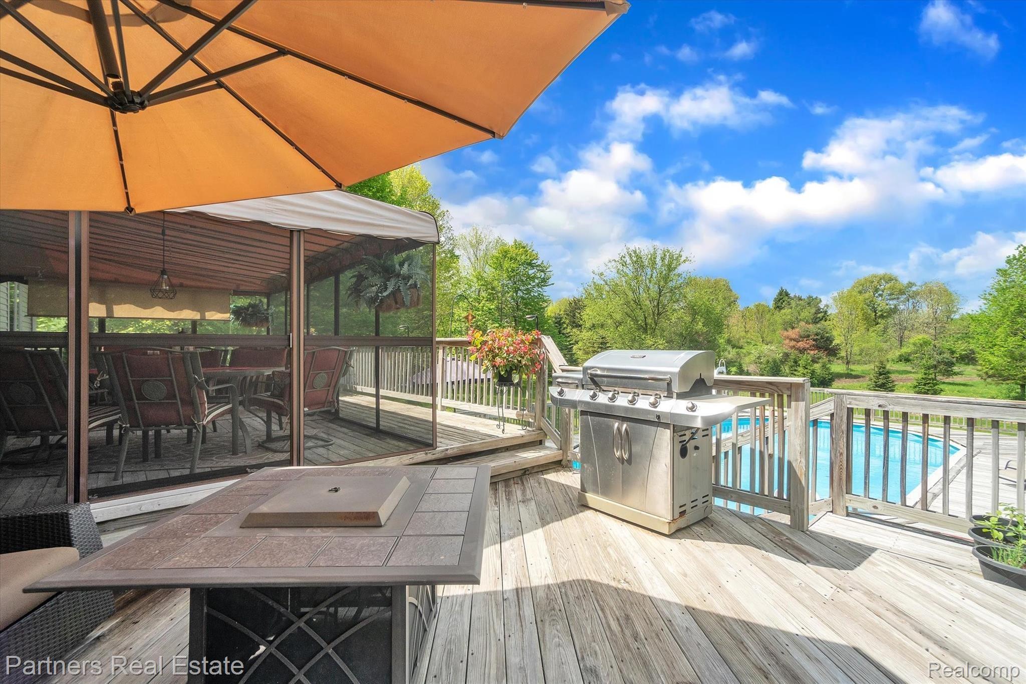 7529 Clyde Road Fenton, MI 48430 - Photo 24 of 51 45-7529-Clyde-Rd-WindowStill-Real-Estate-Photography-45.jpg