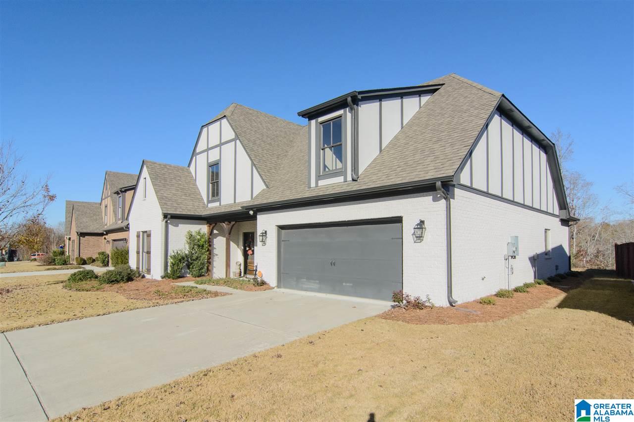 218 Dunrobin Cove Pelham, AL 35124 - Photo 3 of 47